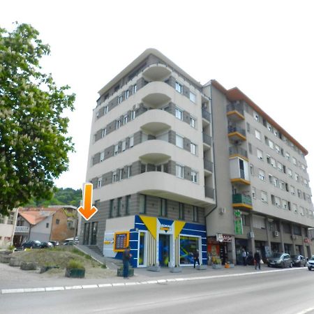 Apartamento Apartman Regina Užice Exterior foto